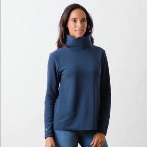 NWT Dudley Stephens Greenpoint Turtleneck in Navy